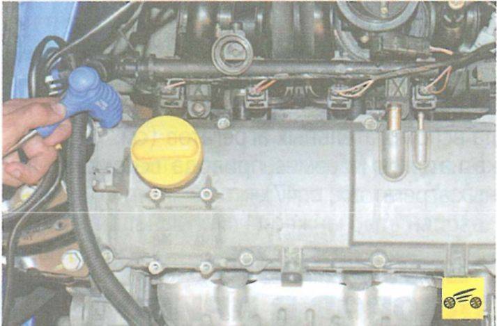 Рекомендации по замене масла в двигателе рено логан
