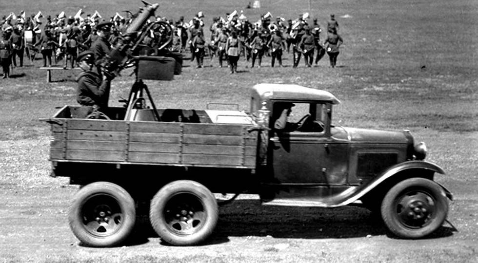 Машины связи на шасси газ ааа. секреты первых советских трехосок: мирные и военные судьбы автомобиля газ-ааа