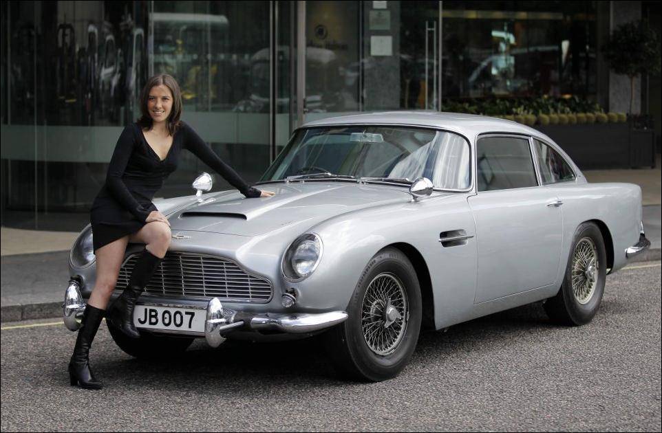 Aston martin db5 – самая знаменитая модель легендарного бренда