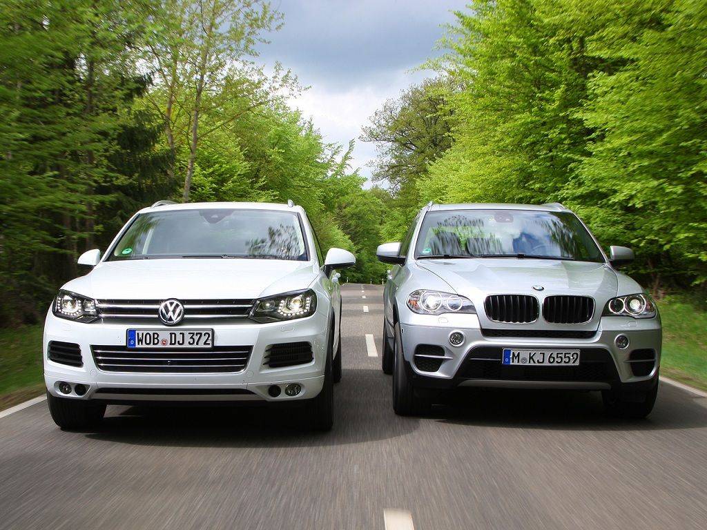 Нелегкое решение: BMW X5 II или VW Touareg I