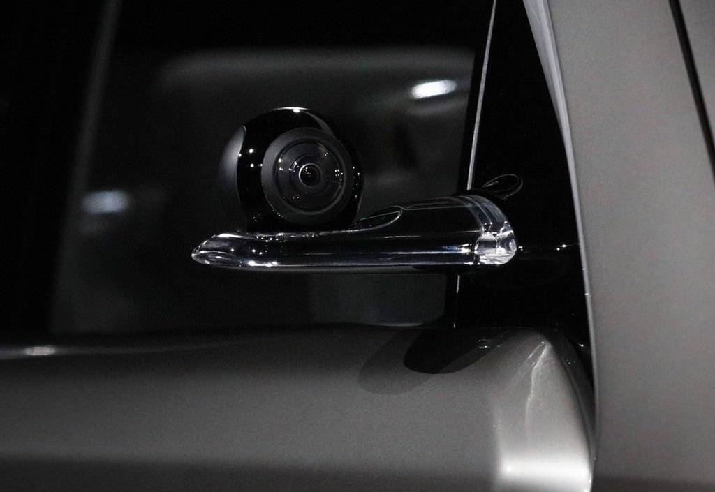 Камеры вместо зеркал заднего вида в грузовиках. как работает система mirrorcam? | trans.info