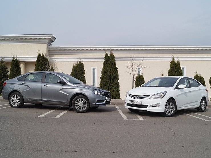 Что лучше взять: новую LADA Vesta или подержанный Hyundai Solaris