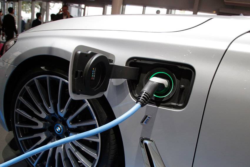 Почему владельцы электрокаров со временем возвращаются к бензиновым автомобилям? - hi-news.ru