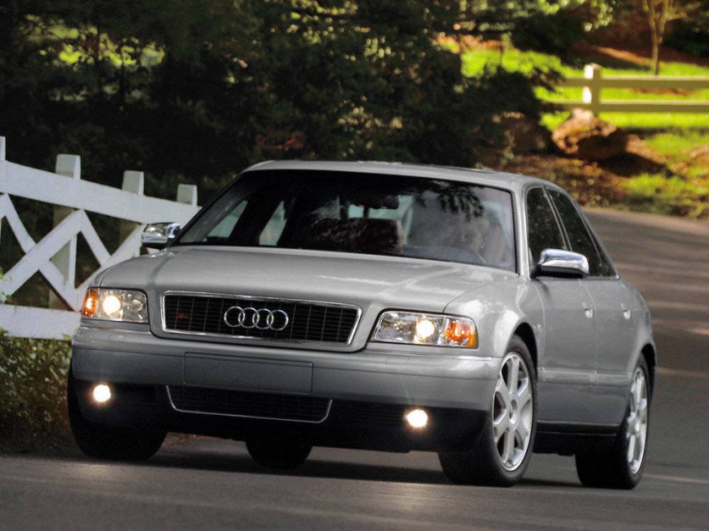 Audi a8 d2