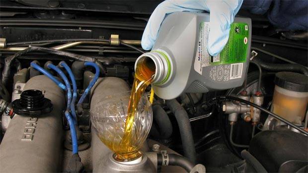 Так можно ли лить дизельное масло в бензиновый двигатель: ответы экспертов | autostadt.su