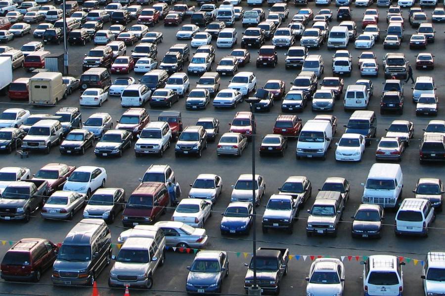 «АвтоВАЗ» не в фаворе: какие авто покупают жители мегаполисов
