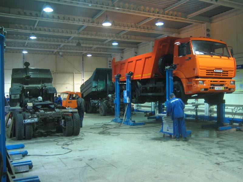Ремонт грузовиков камаз по низким ценам в москве