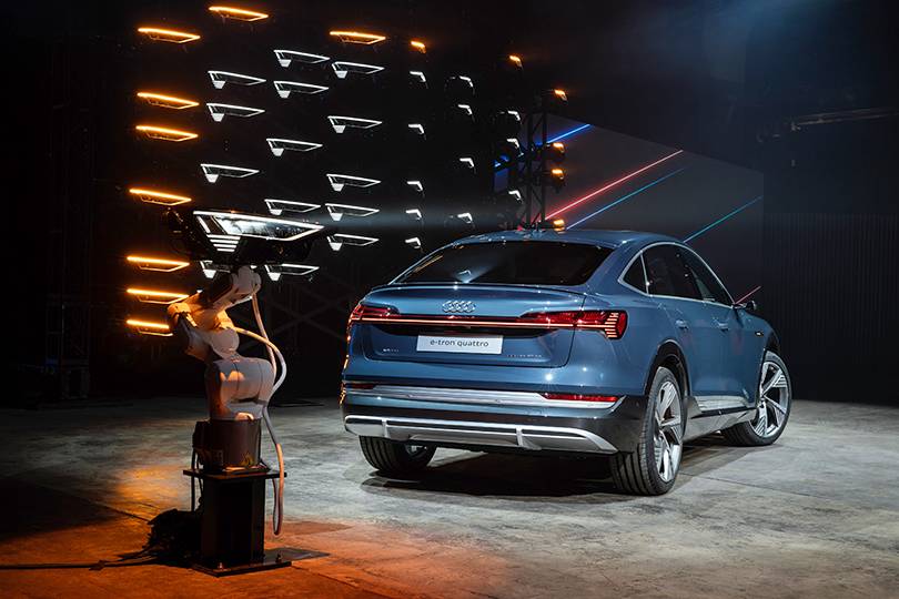 Audi анонсировала расширение линейки электрокаров в россии ► последние новости