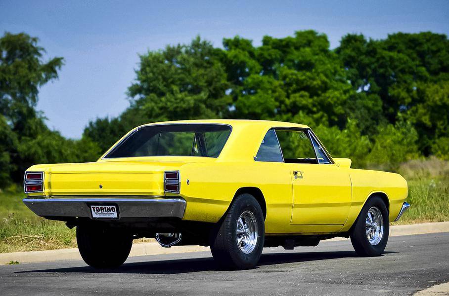 Dodge charger daytona и plymouth superbird: быстрейшие автомобили nascar 70-х