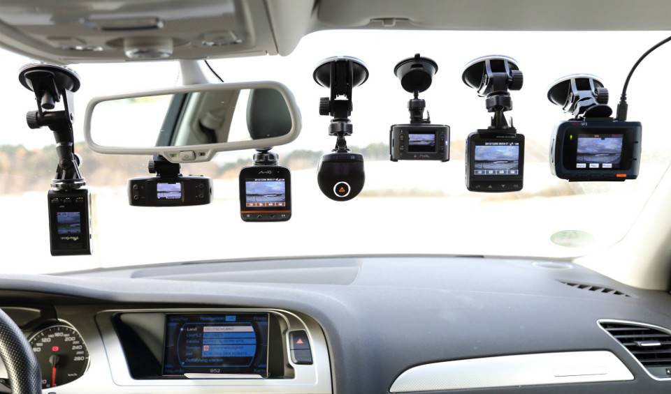 Как выбрать видеорегистратор для автомобиля