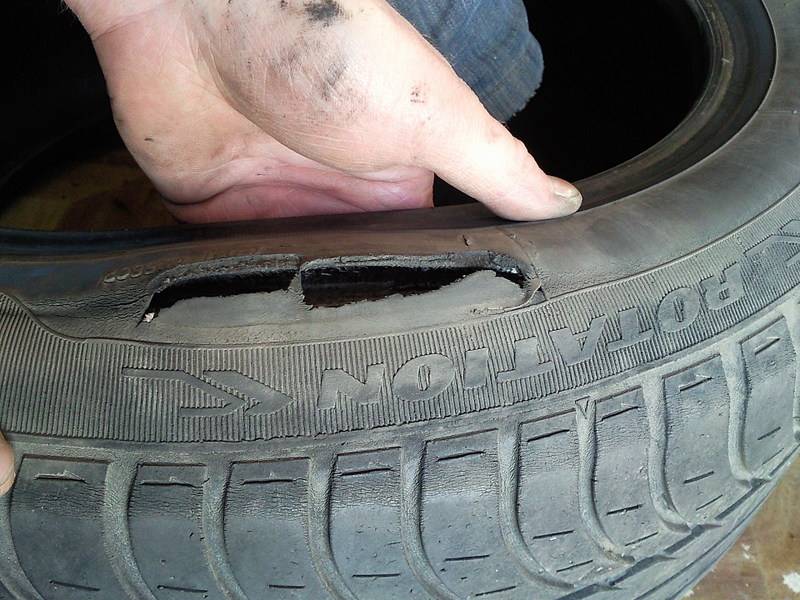 Грыжи, проколы, порезы: какие повреждения шин можно ремонтировать, а какие – нет | auto-tip