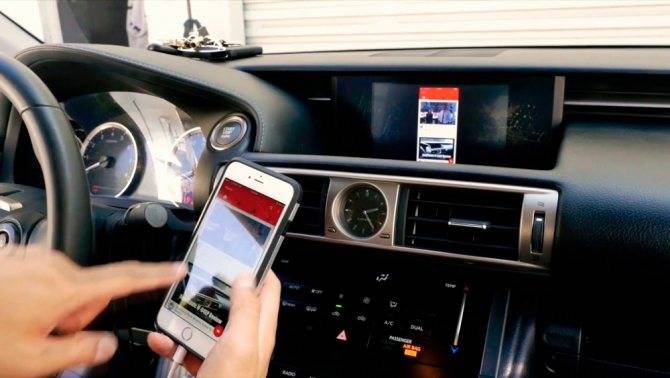 Как подключить телефон к машине через bluetooth адаптер (aux), чтобы слушать музыку в авто?