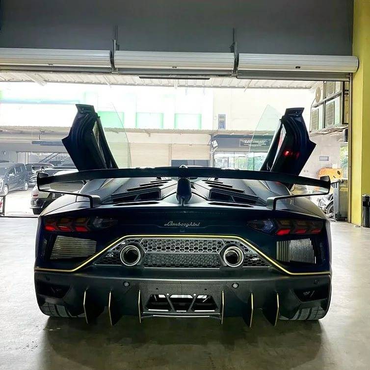 Lamborghini aventador lp1600 — 4 mansory carbonado gt