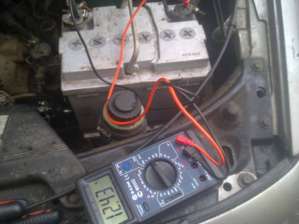 Лампочка зарядки аккумулятора, почему загорается или вообще не горит, как исправить » автоноватор