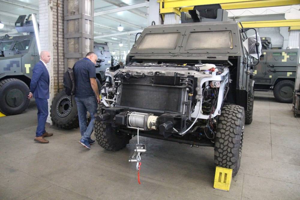 Украинская армия выбирает замену газ-66 - «авто - новости» » авто - новости