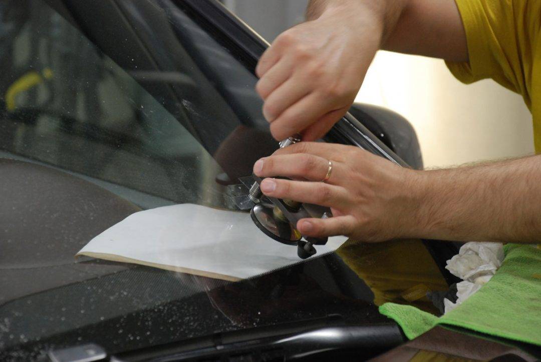 Как проверить стекла на авто перед покупкой