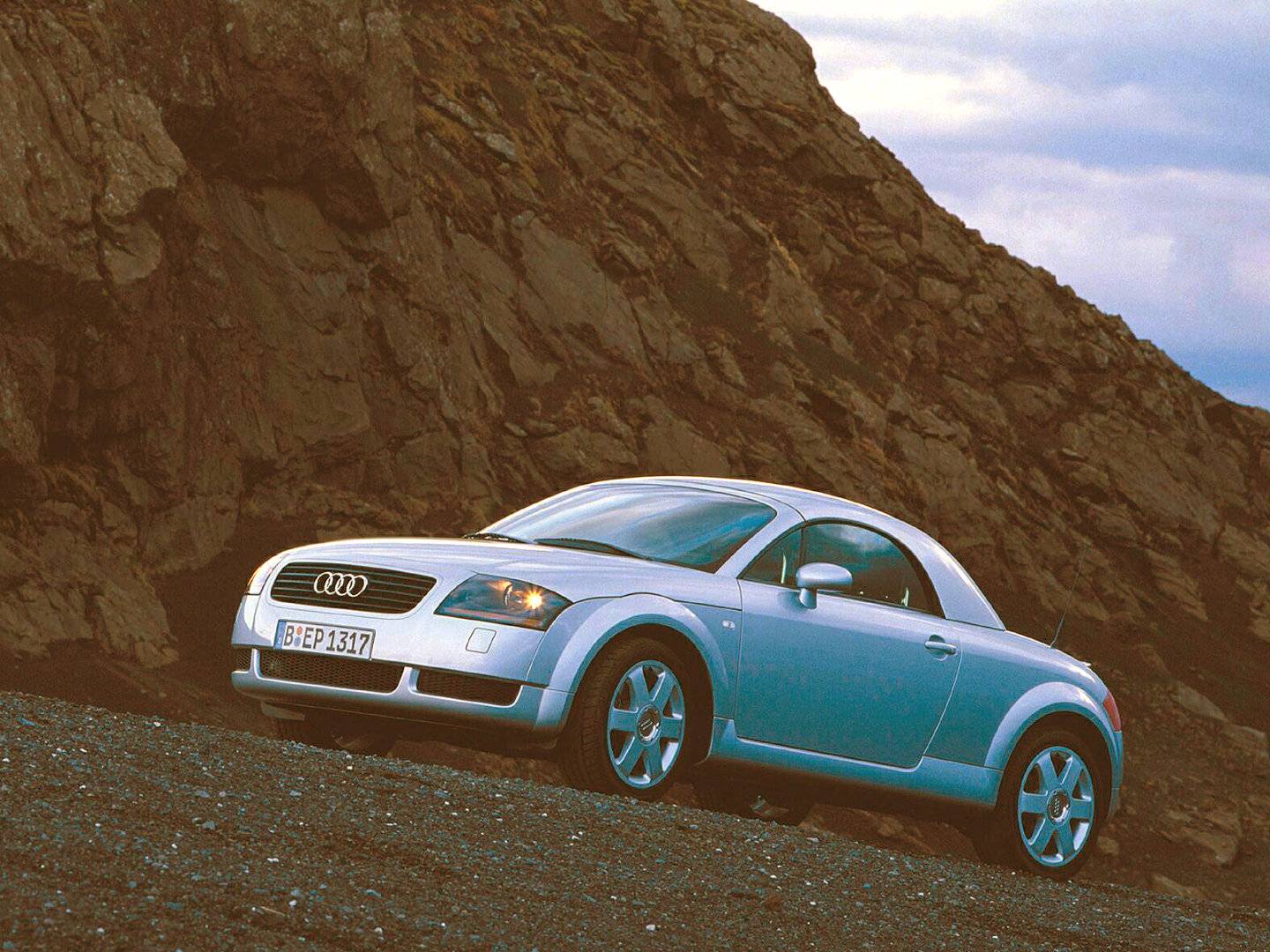 Audi TT (8N): элитное купе по цене «гражданского» авто