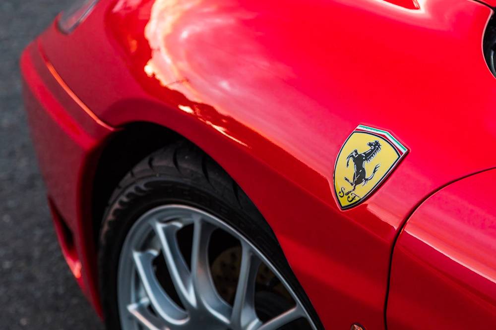 Ferrari california - еще одна легенда из маренелло