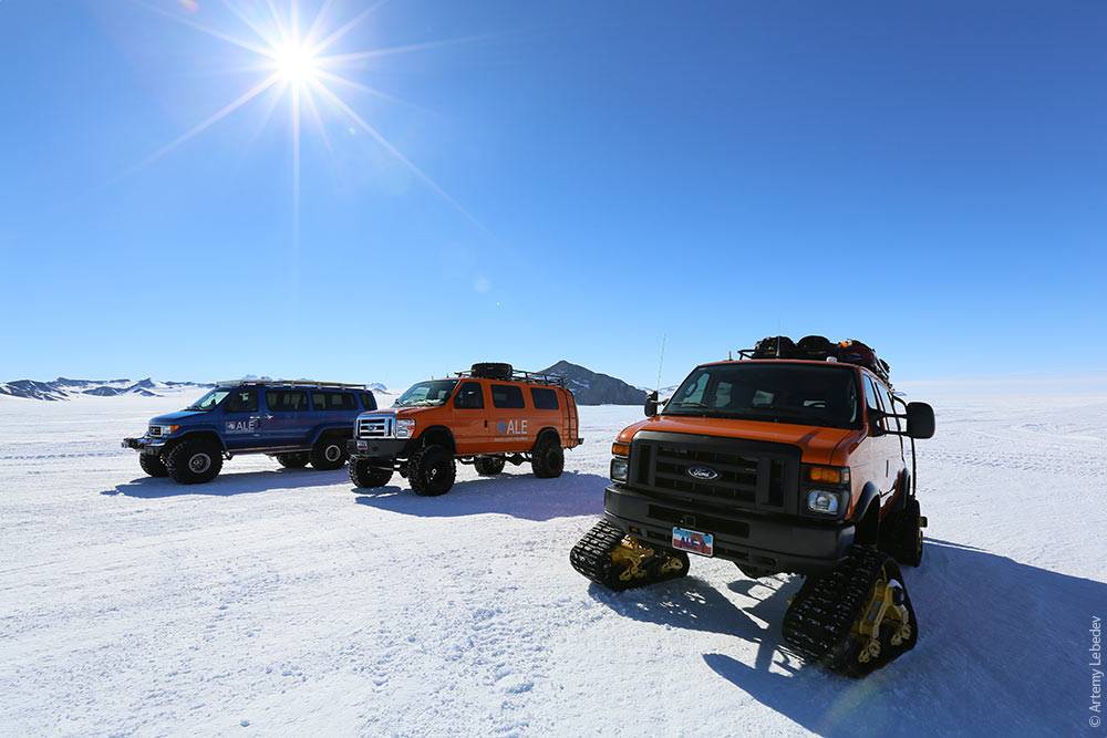 Как доставляют грузы полярникам: 8 машин для снежных пустынь