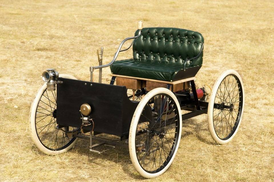 Кто и когда изобрел первый автомобиль в мире