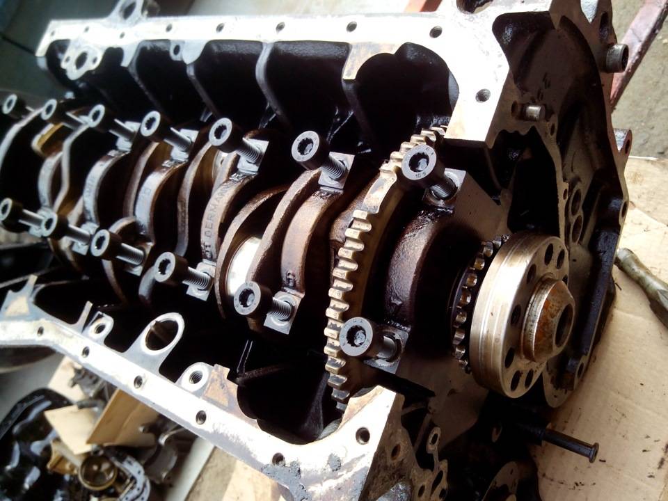 Как нельзя ремонтировать двигатели: разбираем vr6 после неудачной «капиталки. volkswagen и vr-образный двигатель происхождение названия vr