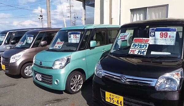 Топ японских автомобилей в бюджете до 250.000 рублей