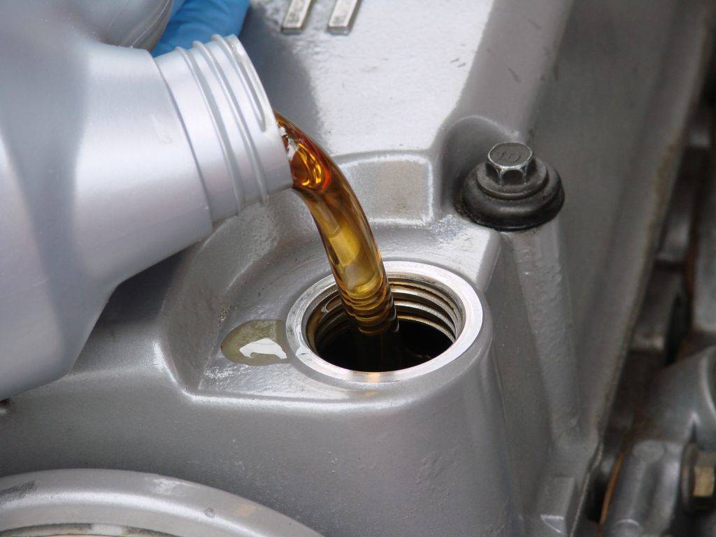 Моторное масло, что убивает наши моторы — почему появились проблемы с маслом в двигателе — журнал за рулем