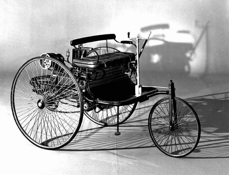 История появления первого автомобиля