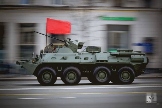«эффективная огневая поддержка»: как модернизированные бронетранспортёры бтр-82а усилят сухопутные войска россии