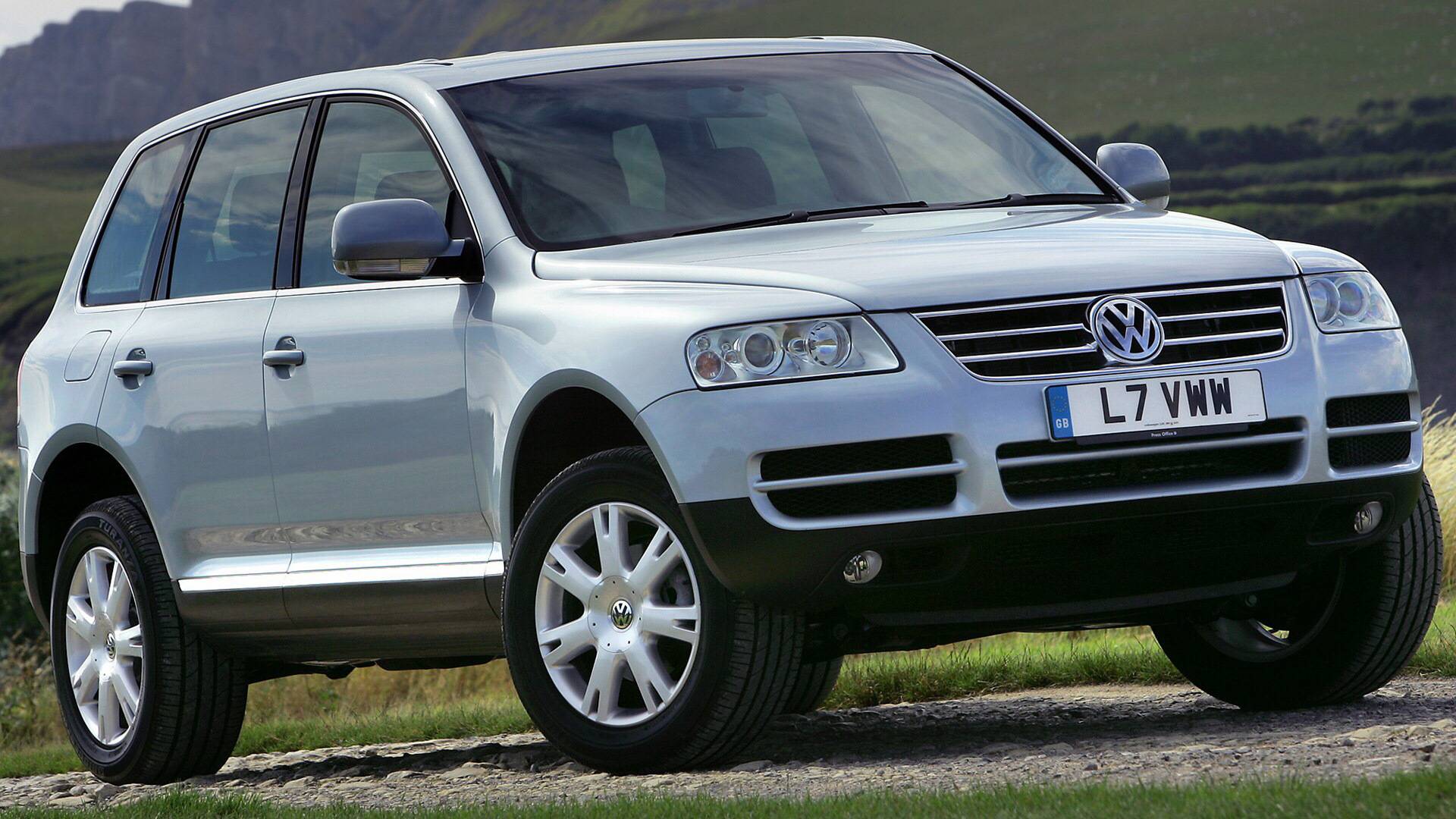 Вам гламур или в грязищу? Ищем отличия между Volkswagen Touareg I и II поколения