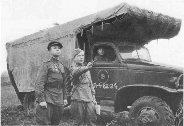 Иностранные грузовики на службе в красной армии