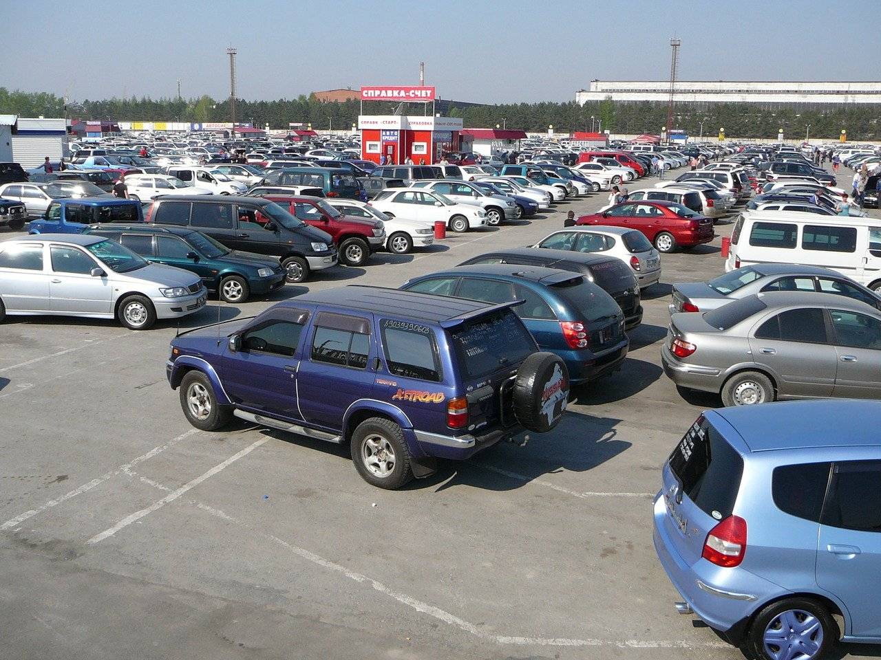 Стало известно, в каких регионах упали продажи автомобилей с пробегом