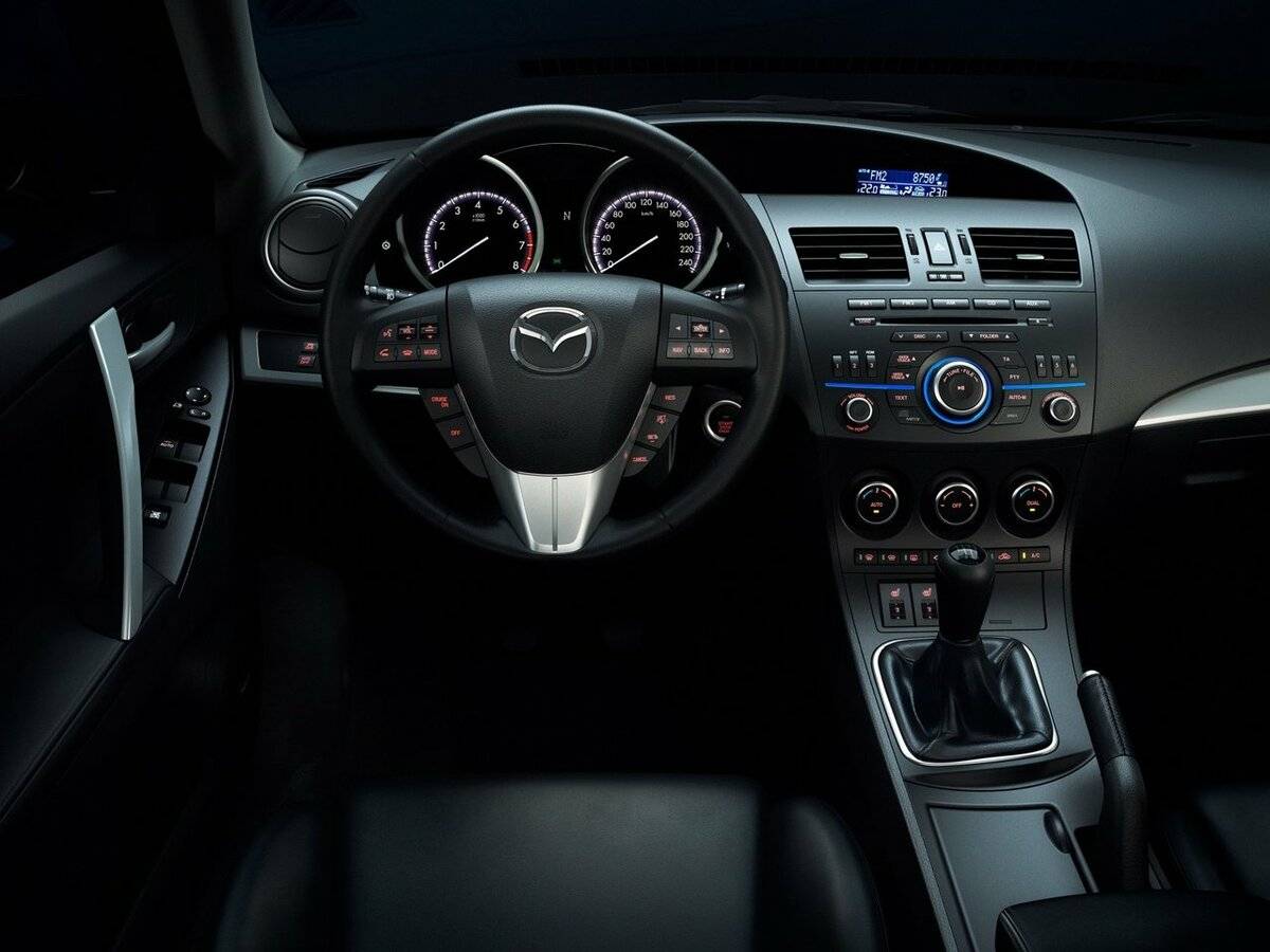 Японская матрешка: обзор Mazda 3 I поколения