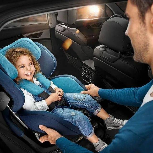 Безопасность ребенка в автомобиле: правила, самое безопасное место и функции автомобиля для защиты