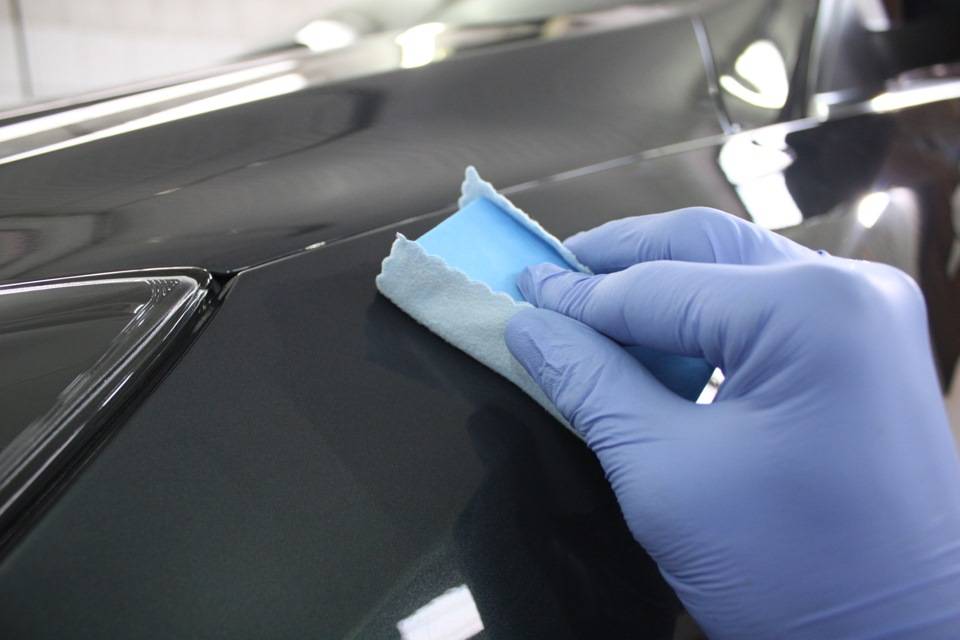 Покрытие автомобиля жидким стеклом