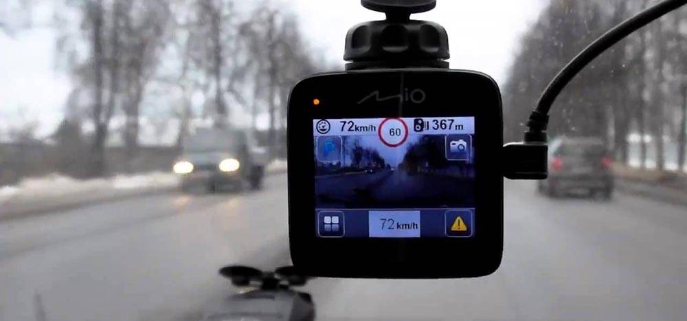 Как правильно выбрать видеорегистратор для автомобиля — советы эксперта
