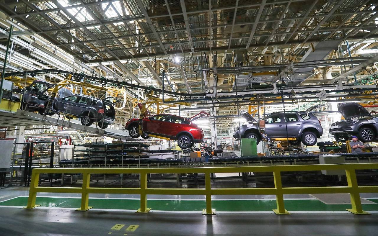 Как Renault будет выживать в кризис: компания обнародовала антикризисный план