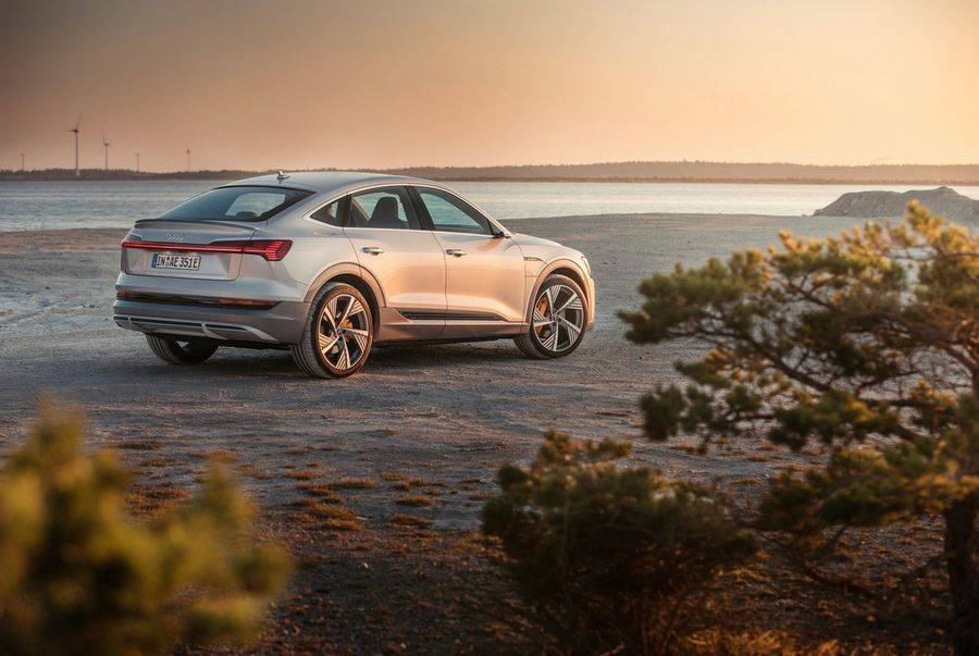 Audi анонсировала расширение линейки электрокаров в россии ► последние новости