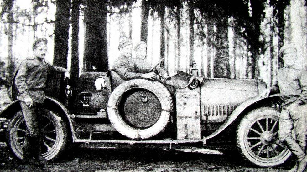 Первые военные автомобили царской россии